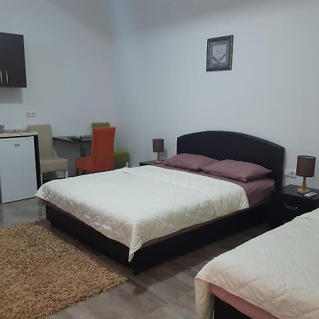 Zara Apartments Ulcinj Exteriör bild