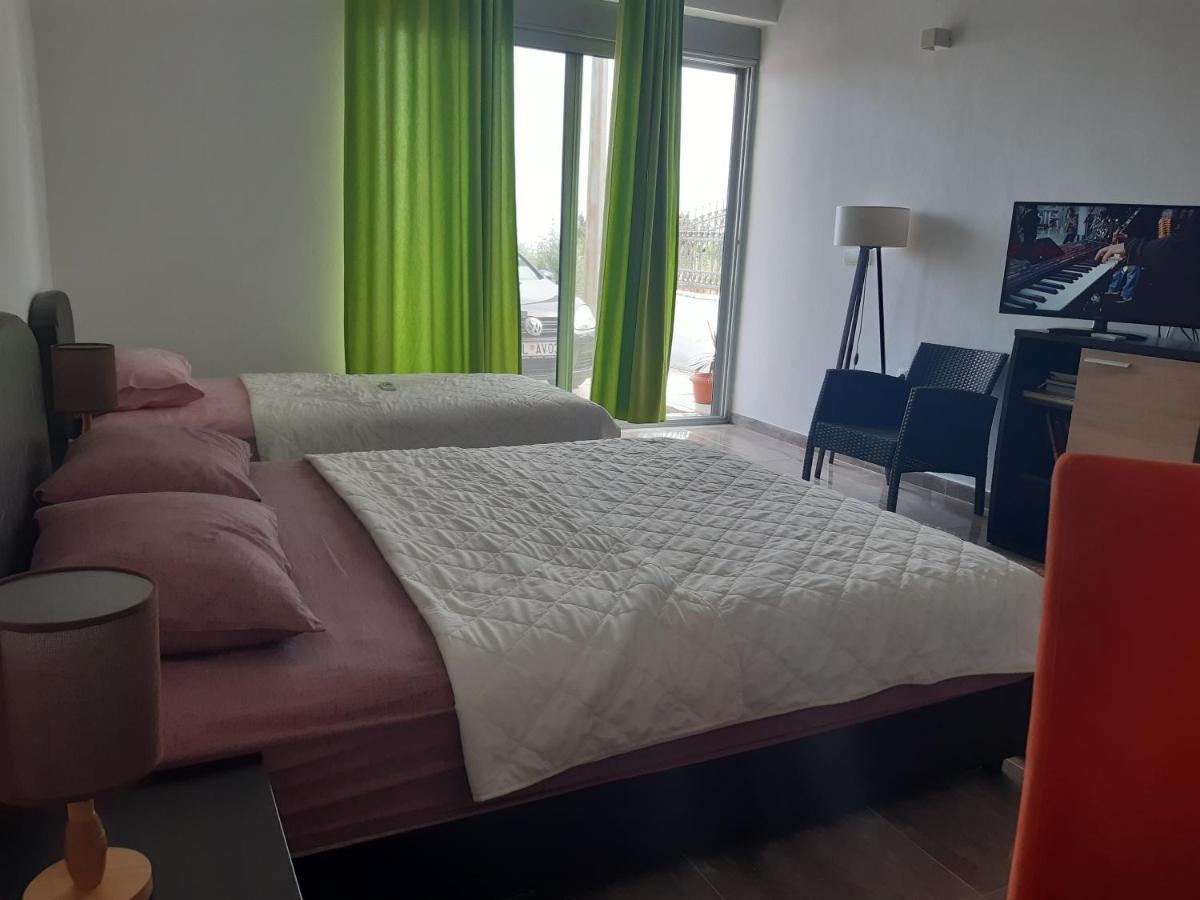 Zara Apartments Ulcinj Exteriör bild