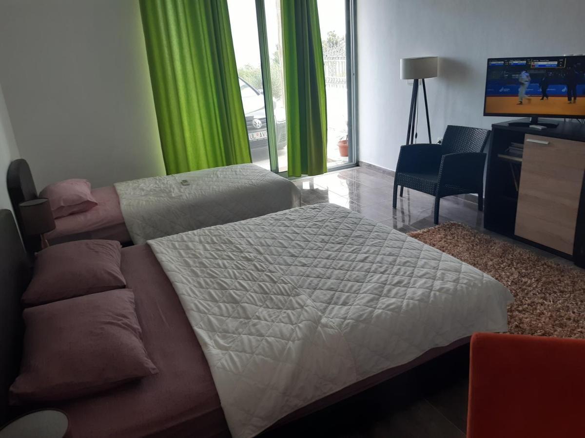 Zara Apartments Ulcinj Exteriör bild